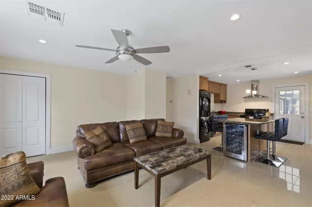 MLS: 6367559 Condo For Sale