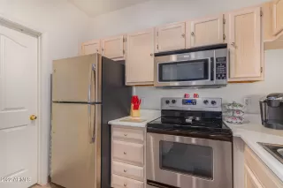 Photo #6: 6367643 Listing