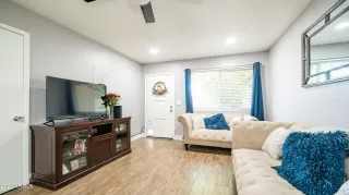 Photo #2: 6367682 Listing