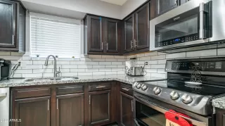 Photo #3: 6367682 Listing