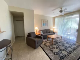 Photo #4: 6367819 Listing