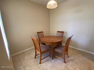 Photo #6: 6367819 Listing