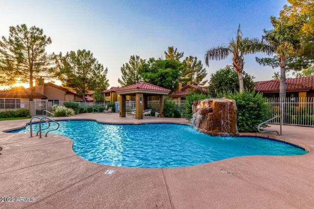 MLS: 6367949 Condo For Sale