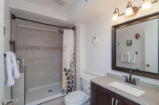 Photo #3: 6368062 Listing