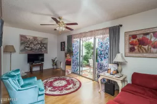 Photo #4: 6368062 Listing