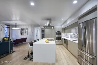 Photo #2: 6368126 Listing