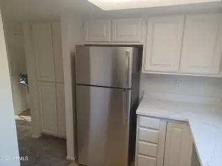 Photo #4: 6368128 Listing