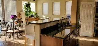 Photo #5: 6368131 Listing