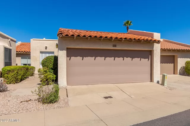 MLS: 6368516 Condo For Sale