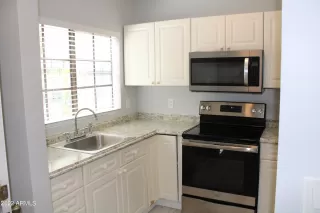 Photo #3: 6368545 Listing 