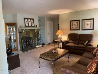 Photo #3: 6368593 Listing