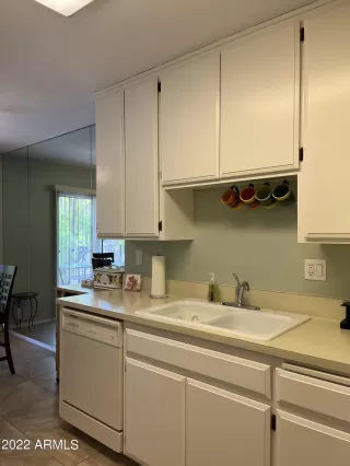 Photo #6: 6368593 Listing