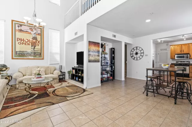 MLS: 6368604 Condo For Sale