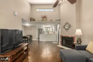 Photo #5: 6368723 Listing