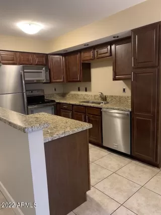 Photo #4: 6368742 Listing