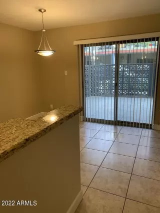 Photo #6: 6368742 Listing