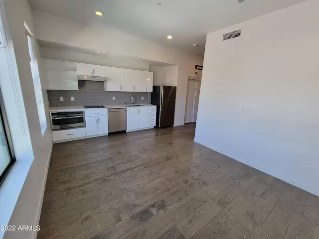 MLS: 6368823 Condo For Sale