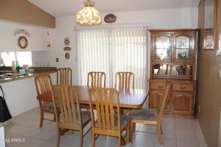 Photo #6: 6368857 Listing