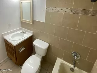 Photo #4: 6368902 Listing