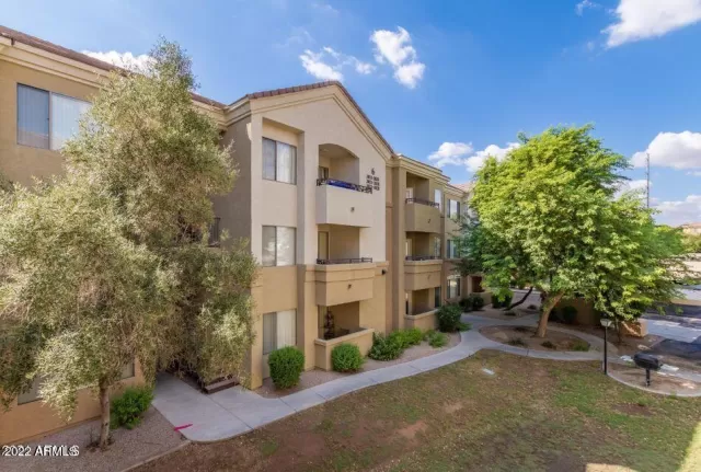 MLS: 6369039 Condo For Sale
