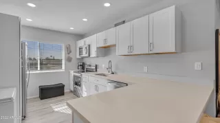 Photo #4: 6369260 Listing