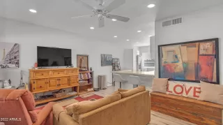 Photo #5: 6369260 Listing