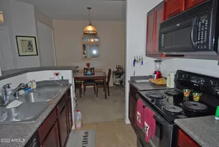 Photo #3: 6369274 Listing