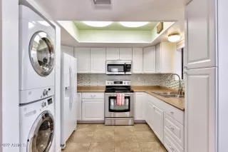 Photo #2: 6369315 Listing