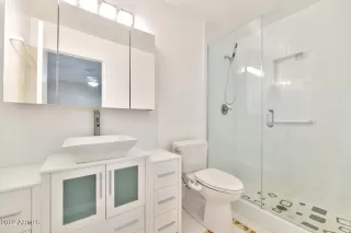 Photo #4: 6369315 Listing