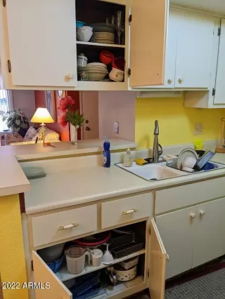 Photo #6: 6369572 Listing