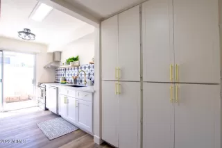 Photo #4: 6369678 Listing 