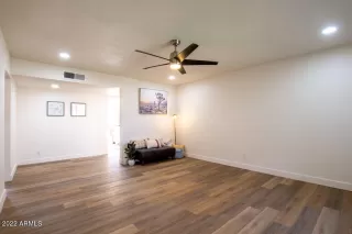 Photo #5: 6369678 Listing 