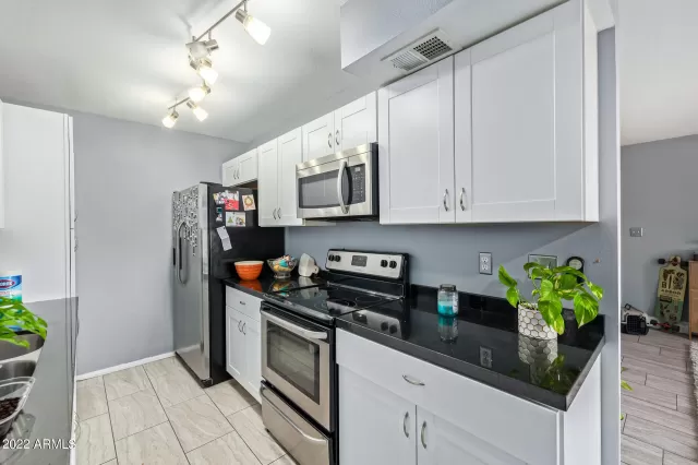 MLS: 6369724 Condo For Sale