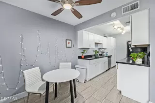 Photo #4: 6369724 Listing