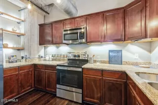 Photo #5: 6369784 Listing