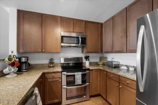 Photo #3: 6369818 Listing