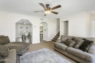 Photo #4: 6369839 Listing 