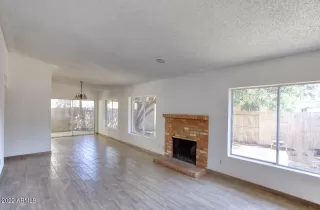 Photo #2: 6369860 Listing