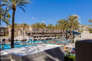 Photo #5: 6369953 Listing 