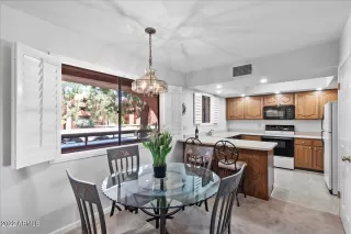 Photo #2: 6370079 Listing 