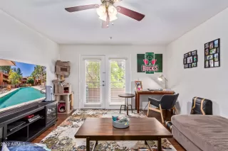 Photo #3: 6370154 Listing