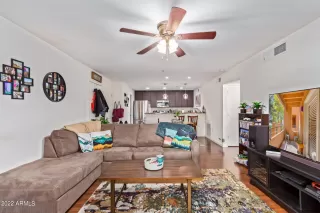 Photo #4: 6370154 Listing