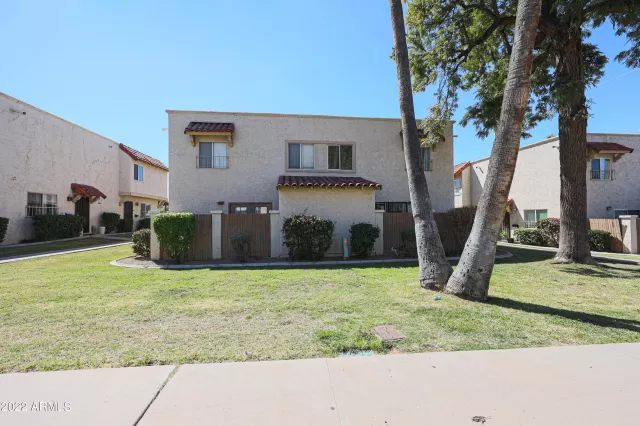 MLS: 6370167 Condo For Sale