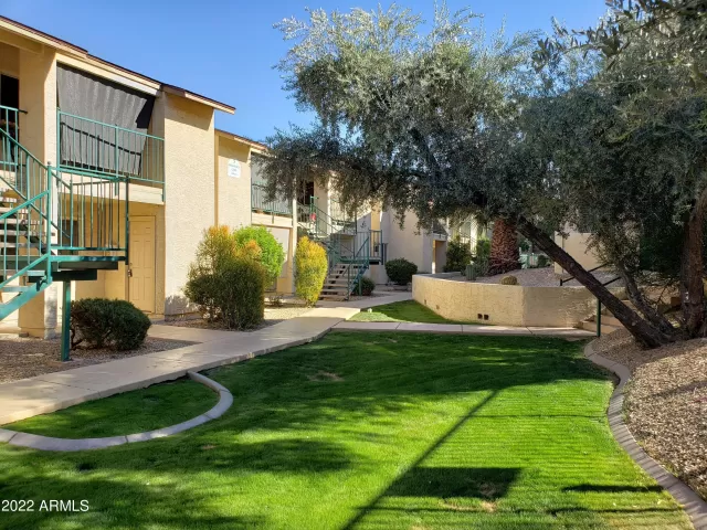 MLS: 6370267 Condo For Sale