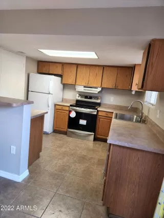 Photo #5: 6370501 Listing