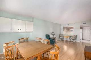 Photo #2: 6370507 Listing