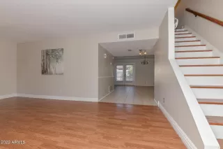 Photo #4: 6370533 Listing