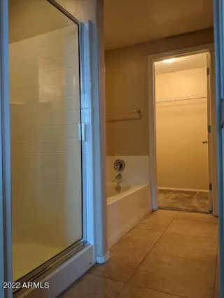 Photo #2: 6370642 Listing