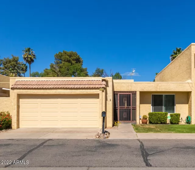 MLS: 6370834 Condo For Sale