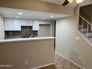 Photo #2: 6370930 Listing